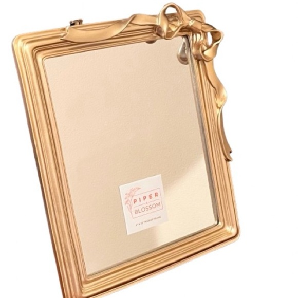 New- Piper Blossom Gold Bow Tabletop Mirror 8x10 - Picture 4 of 5